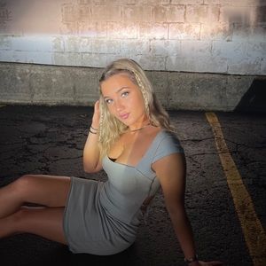 Meet your Posher, Leah